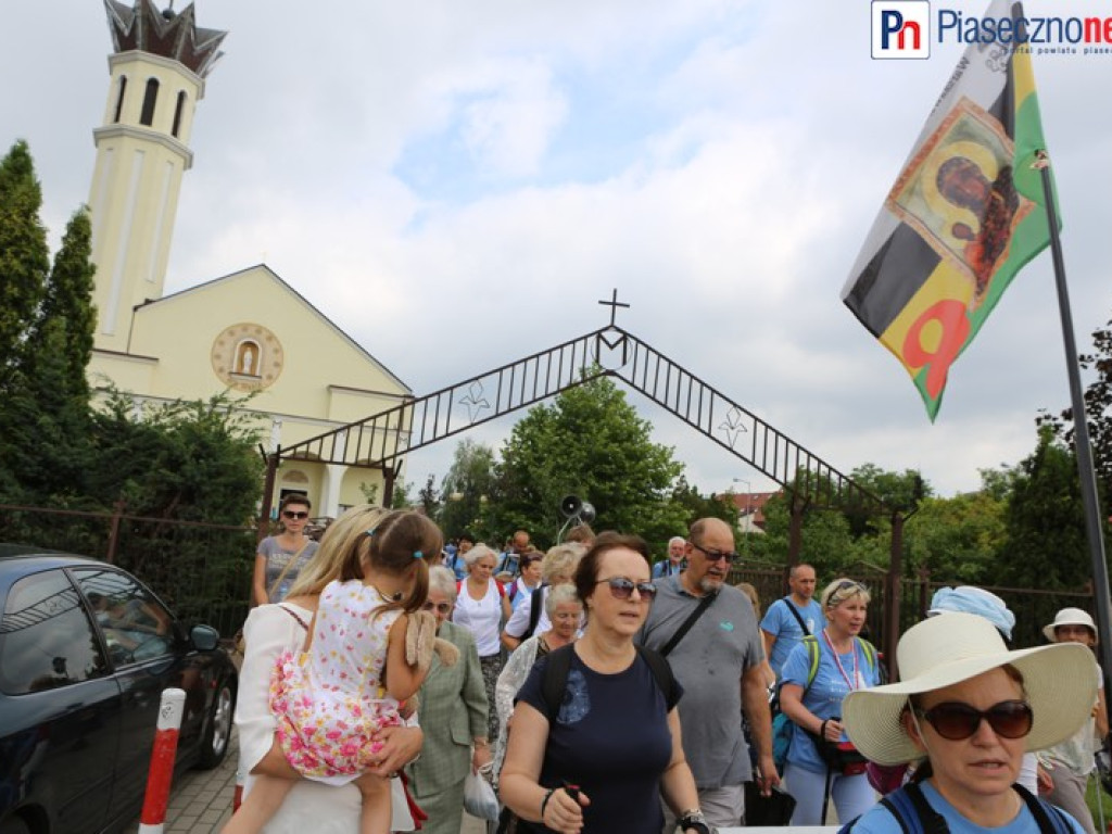 Z Piaseczna wyruszyli do Częstochowy