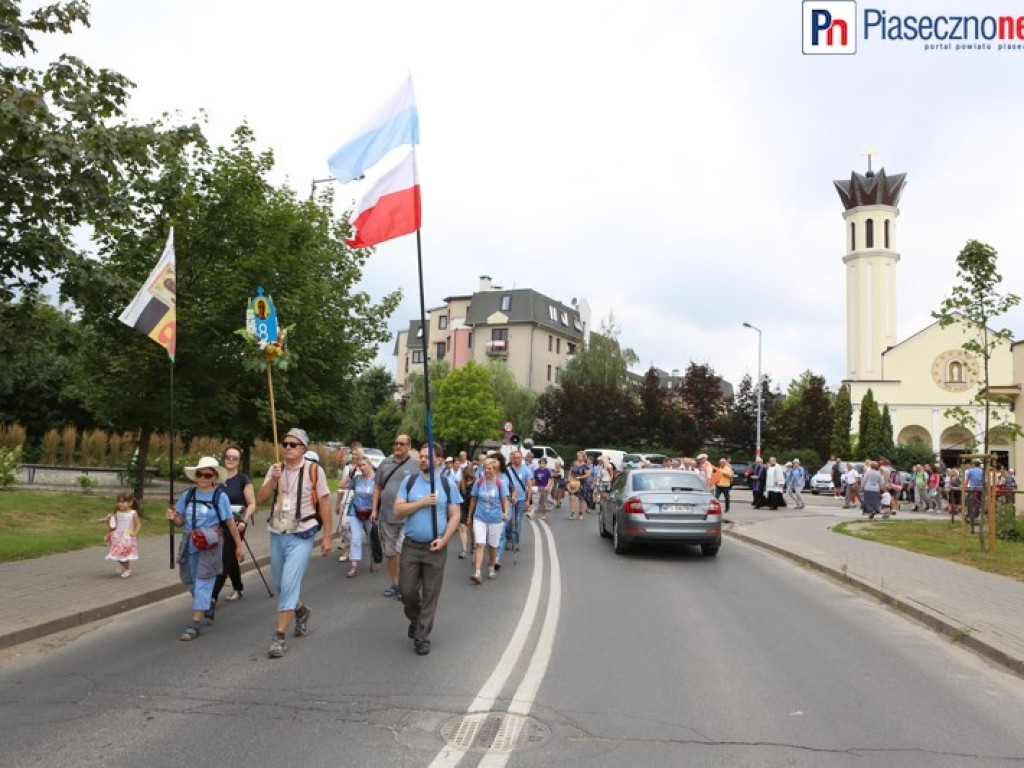 Z Piaseczna wyruszyli do Częstochowy