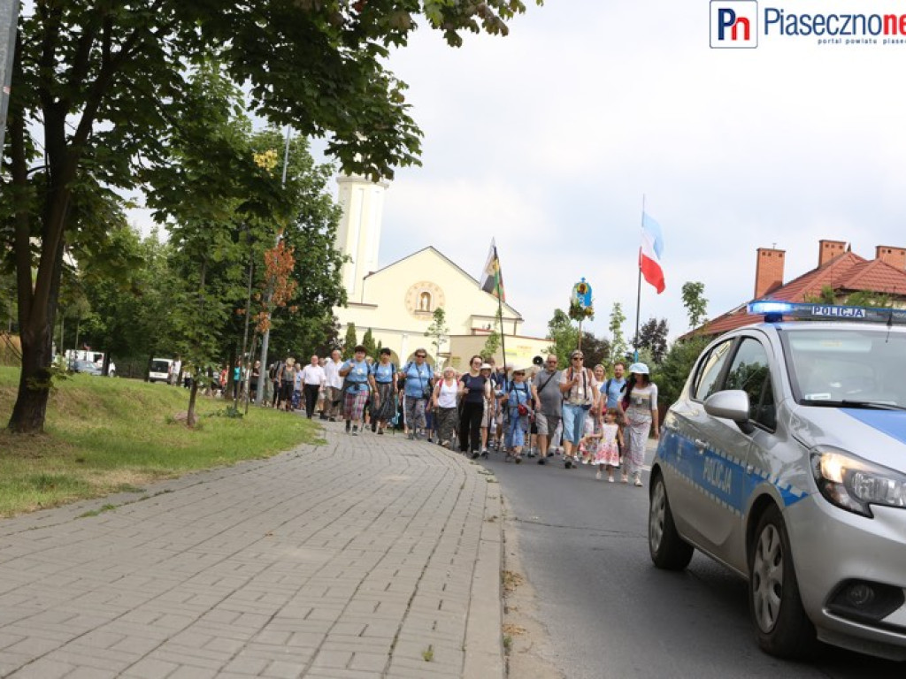 Z Piaseczna wyruszyli do Częstochowy