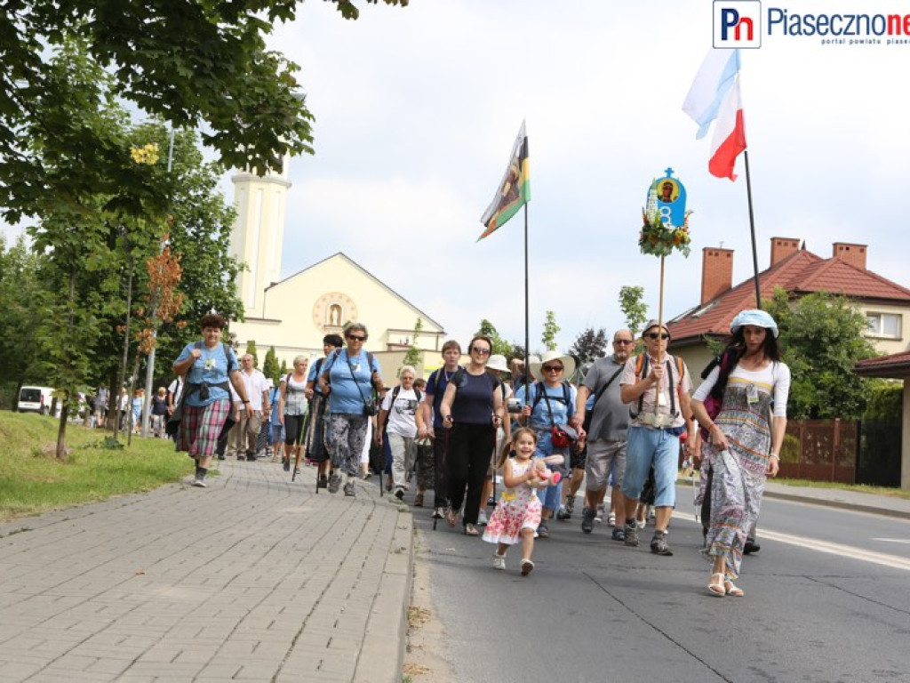 Z Piaseczna wyruszyli do Częstochowy