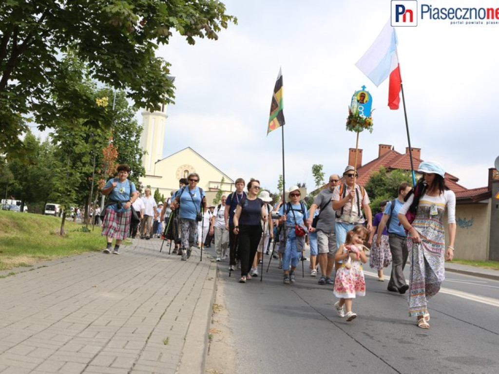 Z Piaseczna wyruszyli do Częstochowy