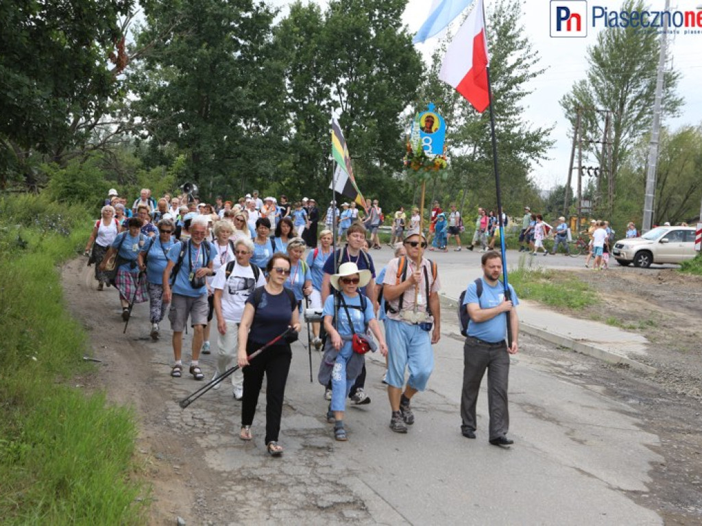 Z Piaseczna wyruszyli do Częstochowy
