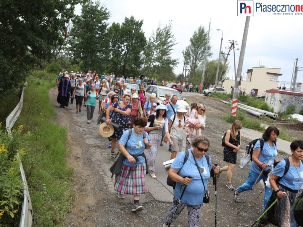 Z Piaseczna wyruszyli do Częstochowy