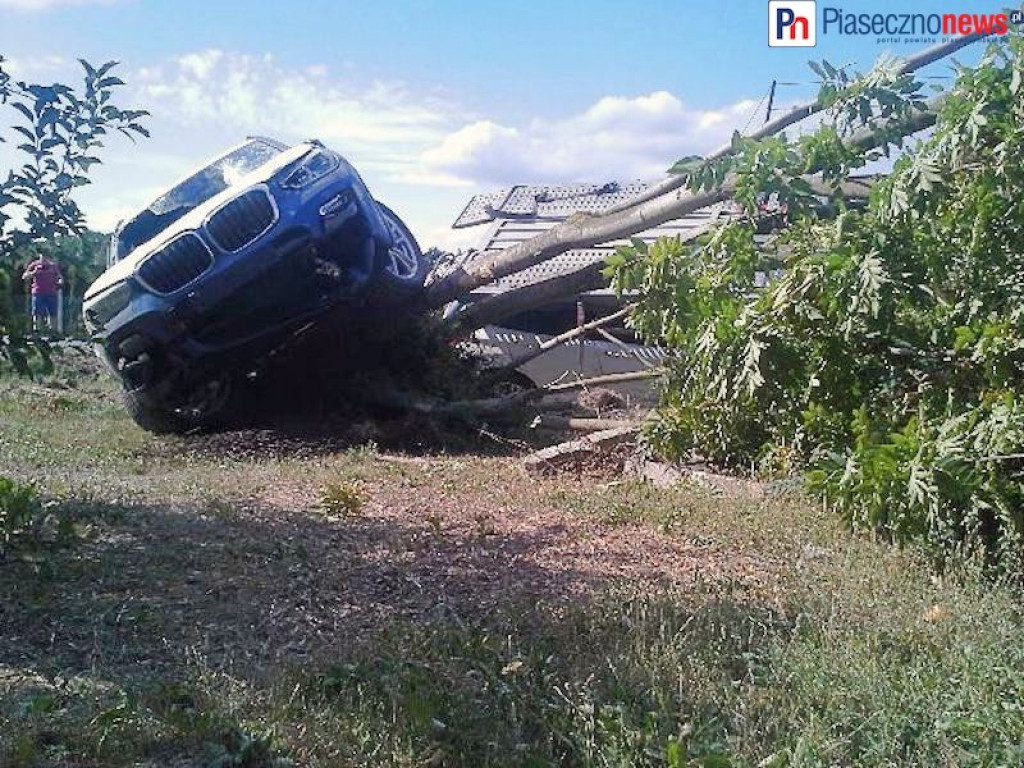 Tir i 7 bmw rozbitych! Droga krajowa nieprzejezdna [AKTUALIZACJE]