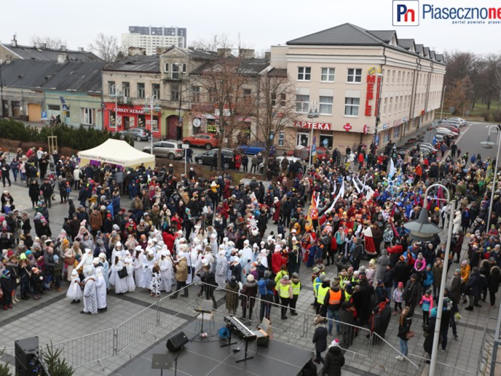 Orszak Trzech Króli. Tysiące ludzi na ulicach miasta
