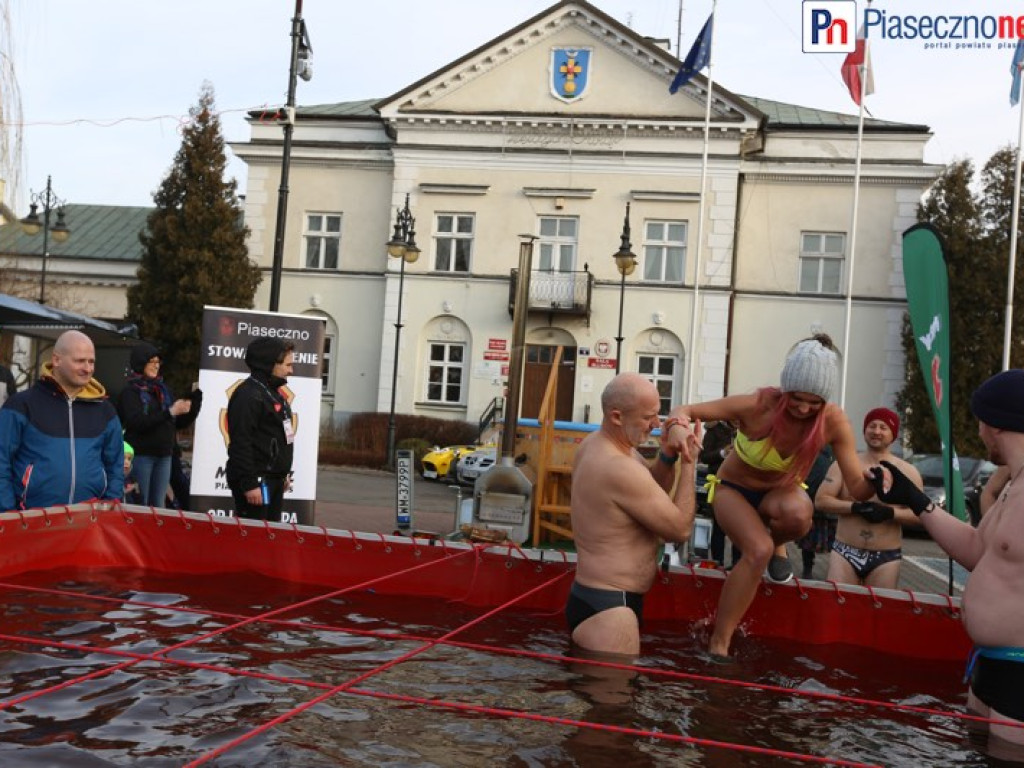 WOŚP-owe morsowanie na rynku! Jest naprawdę gorąco!