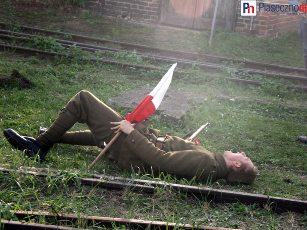 Pola Chwały na kolejce wąskotorowej