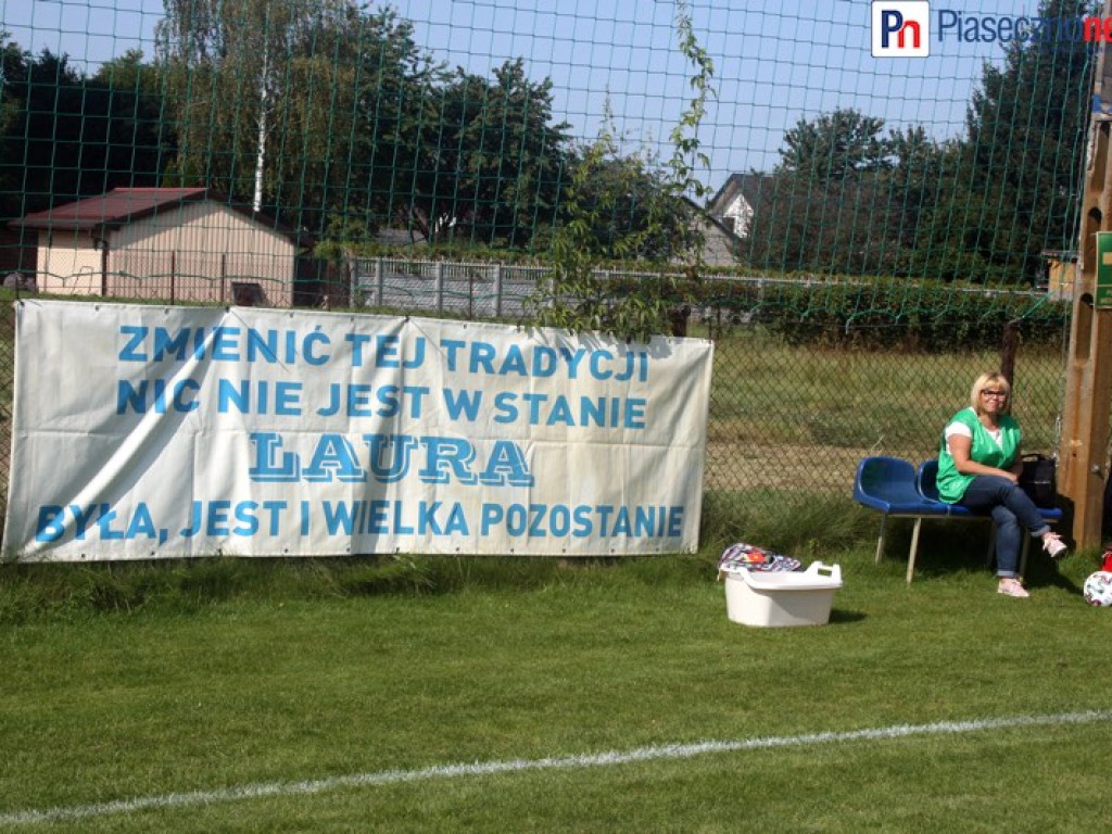 Przed przerwą Perła, po przerwie Laura