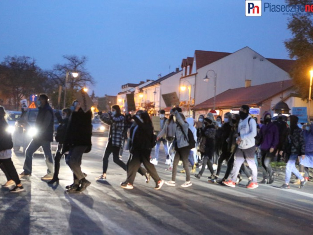 Rewolucja jest kobietą! Takiego protestu jak w Górze Kalwarii jeszcze nie było