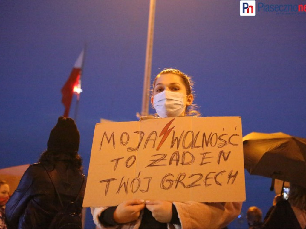 Rewolucja jest kobietą! Takiego protestu jak w Górze Kalwarii jeszcze nie było