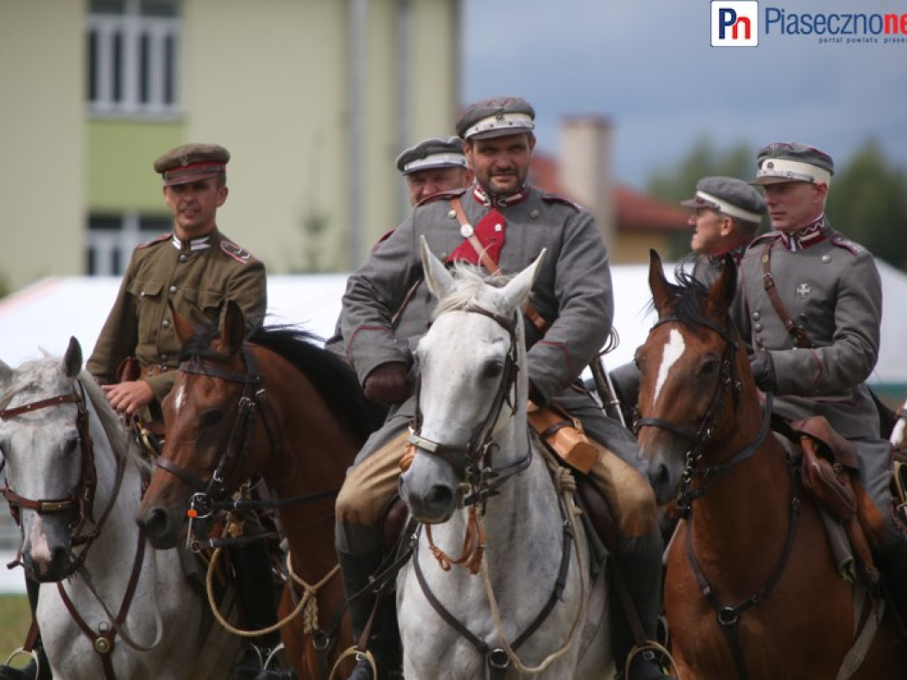 Strzały, wybuchy i szczęk oręża! Bolszewicy przegrali w Prażmowie