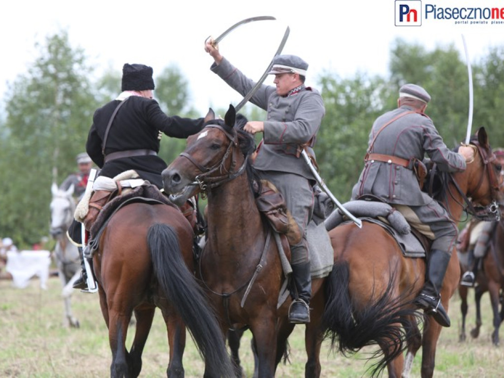 Strzały, wybuchy i szczęk oręża! Bolszewicy przegrali w Prażmowie