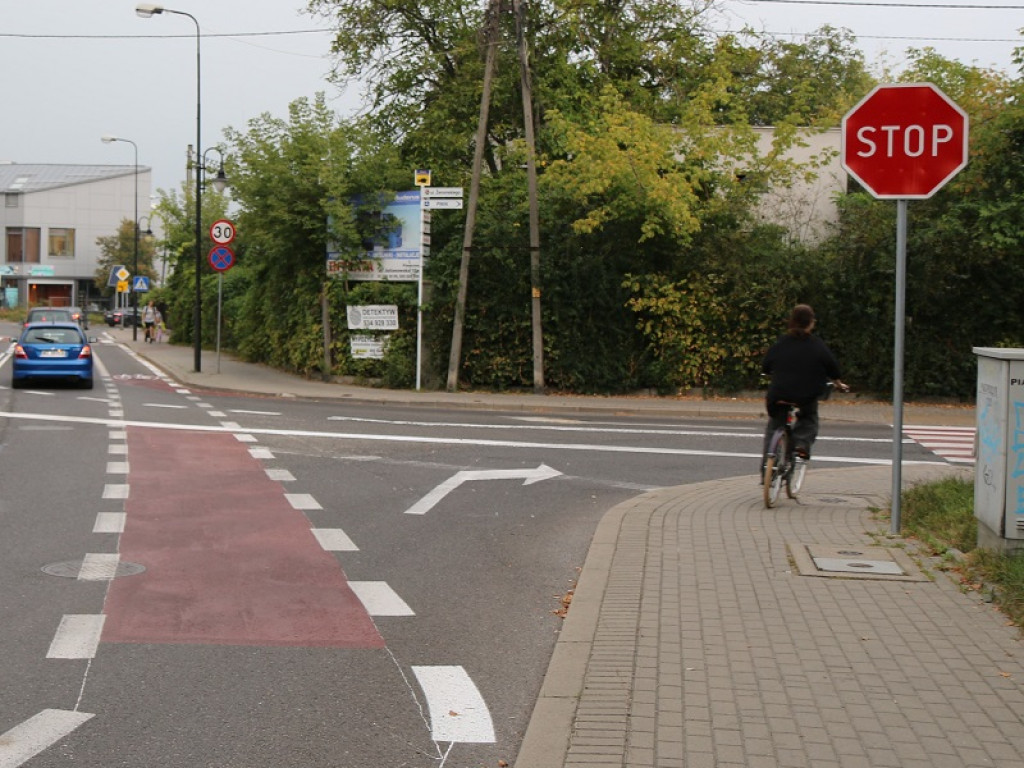 Kontrpas, śluza i sierżanty rowerowe - udogodnienia dla rowerzystów w Piasecznie
