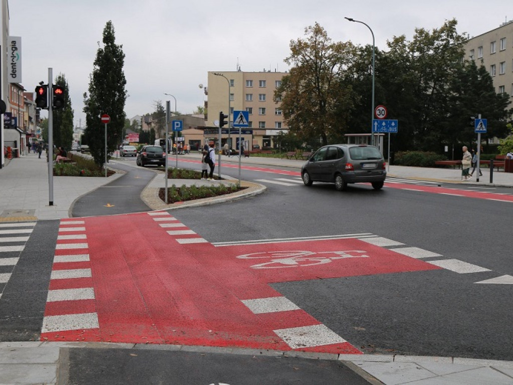 Kontrpas, śluza i sierżanty rowerowe - udogodnienia dla rowerzystów w Piasecznie