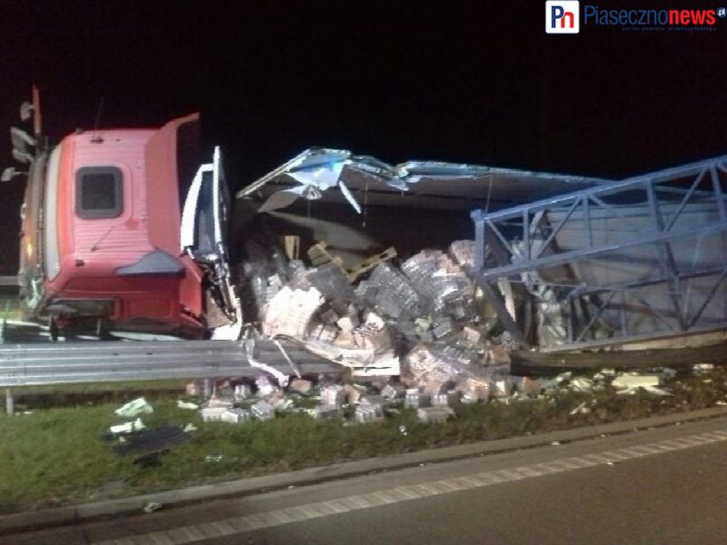 Poważny wypadek na trasie S7. Droga zablokowana