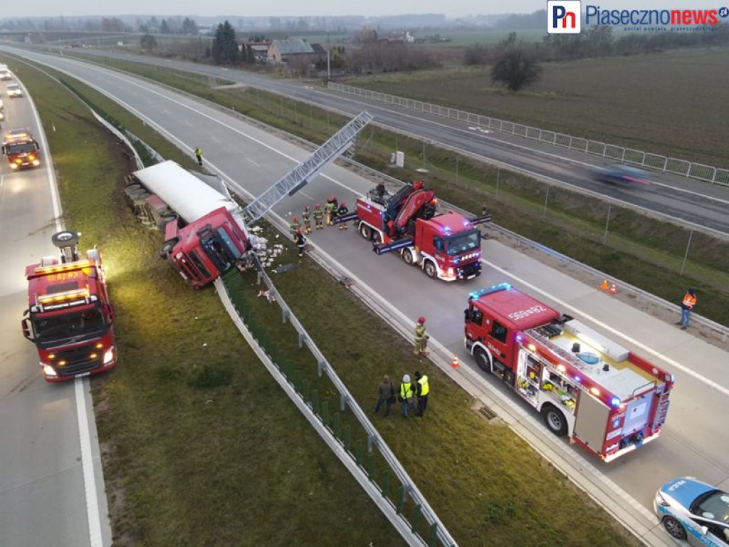 Poważny wypadek na trasie S7. Droga zablokowana