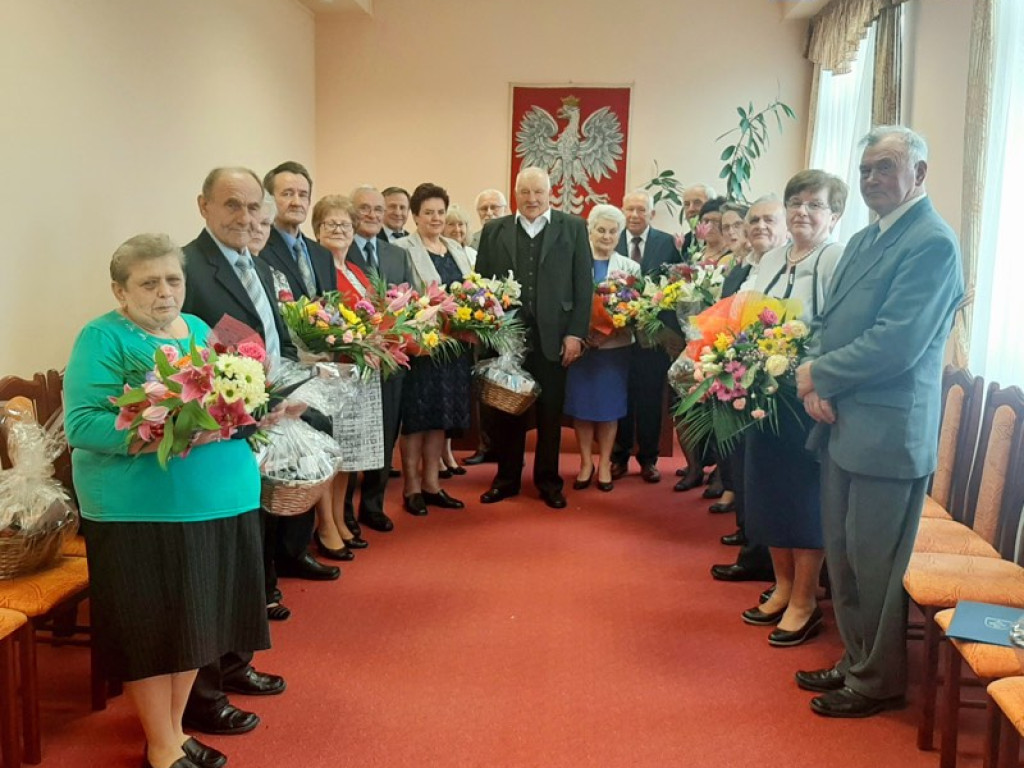 Wójt pogratulował małżeństwom z 50-letnim stażem
