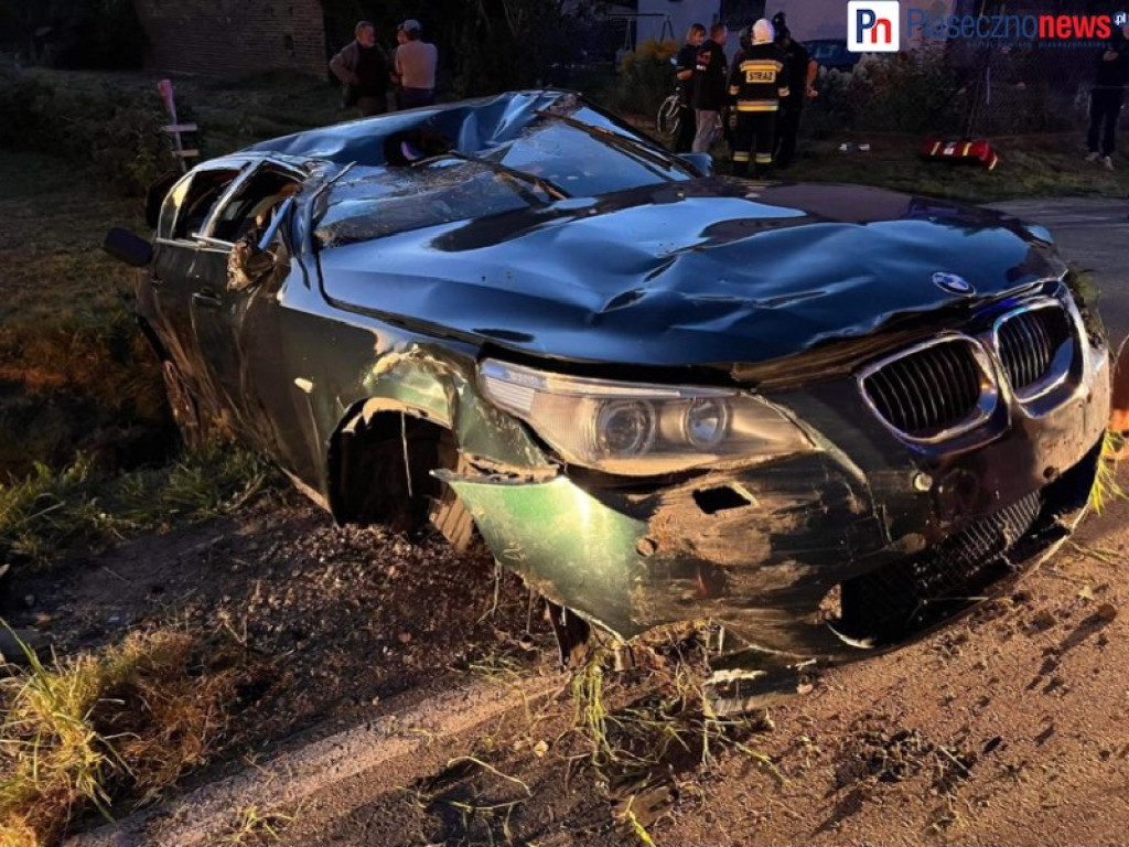 Policjanci na tropie tajemnicy dachującego bmw
