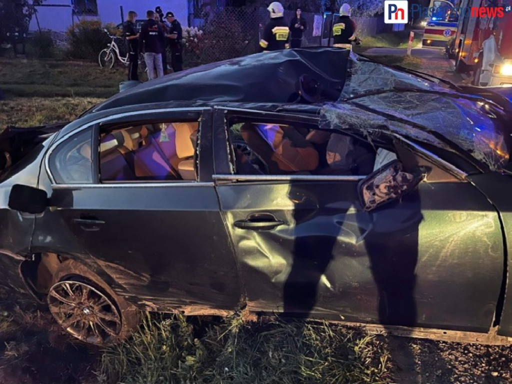 Policjanci na tropie tajemnicy dachującego bmw
