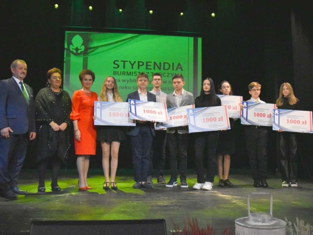 Stypendia Burmistrza Tarczyna dla najwybitniejszych uczniów