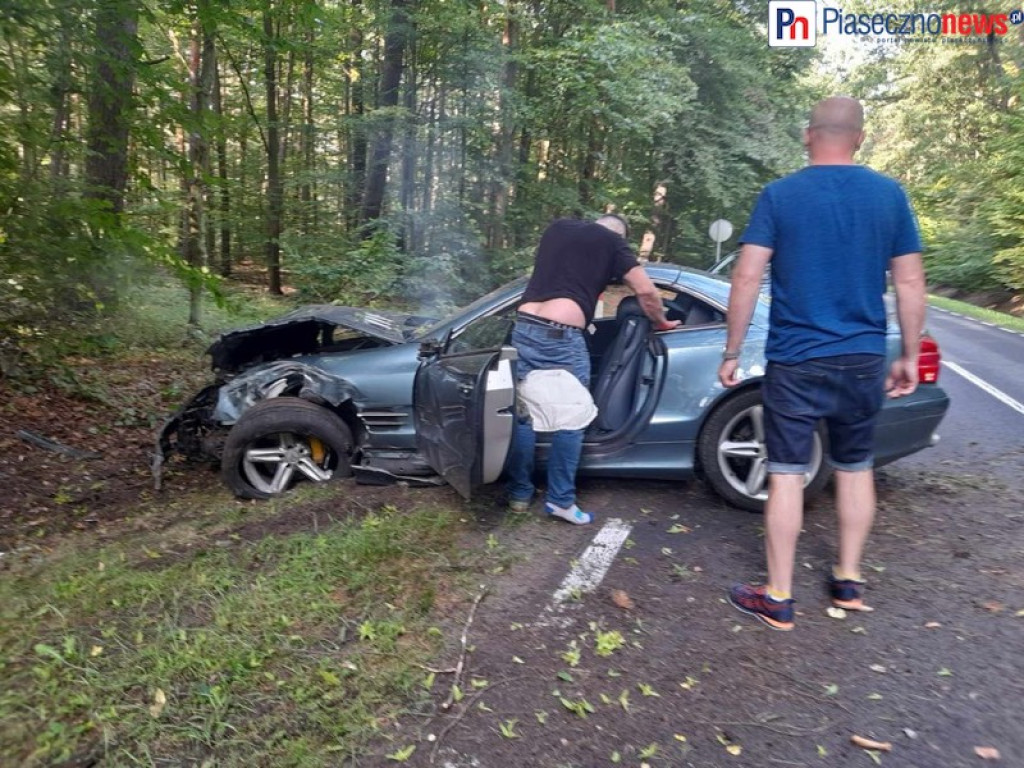 Poważny wypadek w Bogatkach! Droga całkowicie zablokowana [AKTUALIZACJE]
