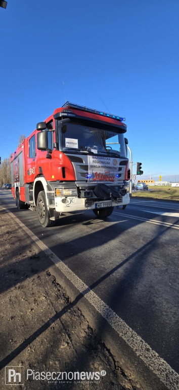 Zderzenie wozu strażackiego z autem osobowym