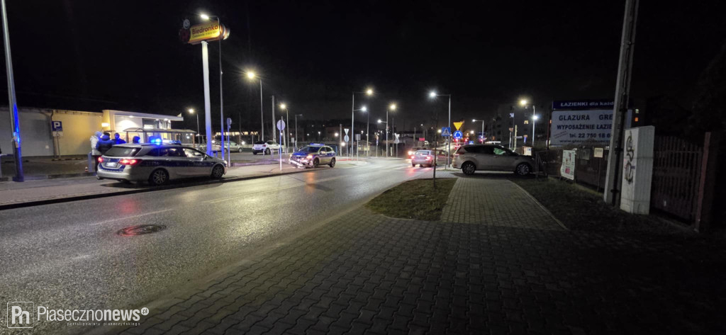 Radiowóz rozbity! Wypadek na Dworcowej