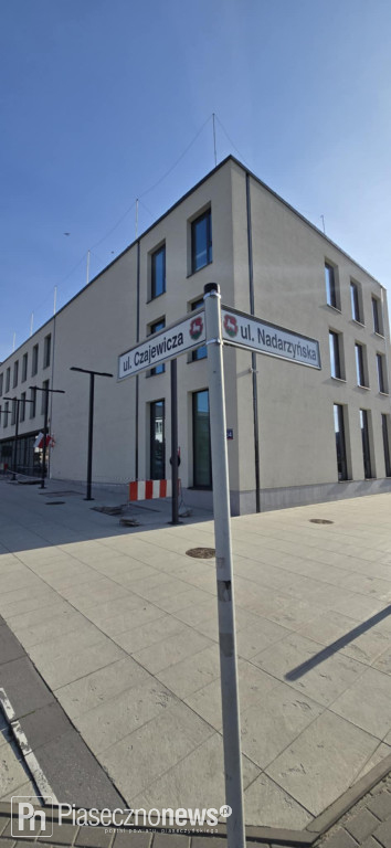 Alarm w Urzędzie Pracy. Straż pożarna na miejscu