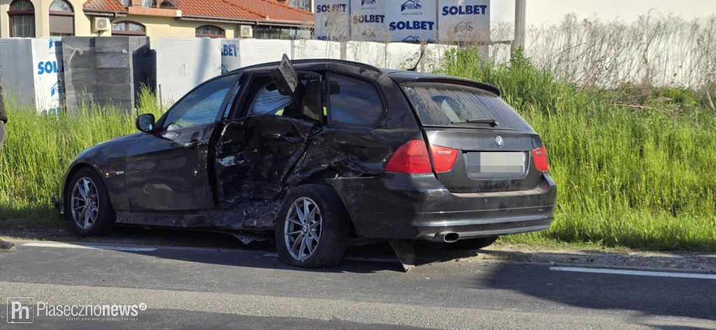Zderzenie dwóch bmw