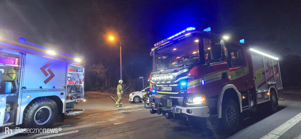 Zderzenie bmw z audi. Droga krajowa 79 zablokowana