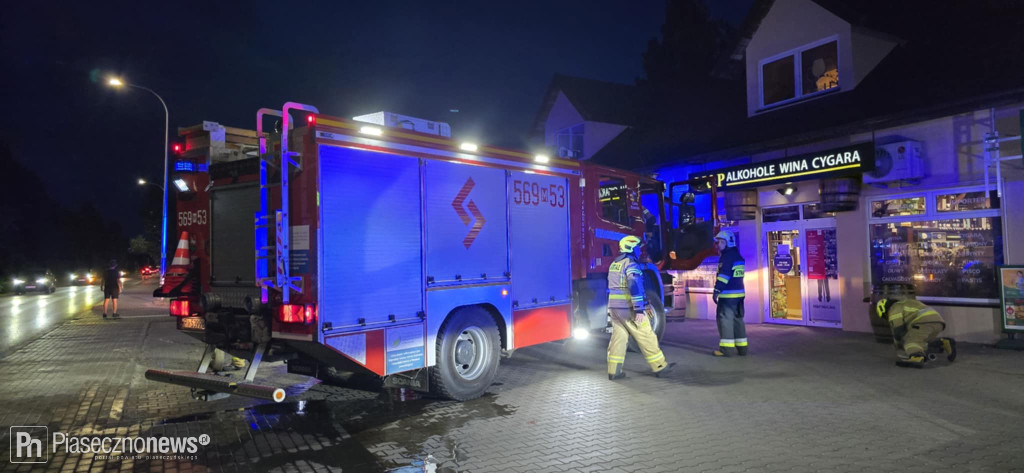 Dym na zapleczu! Pożar nie zdążył się rozwinąć