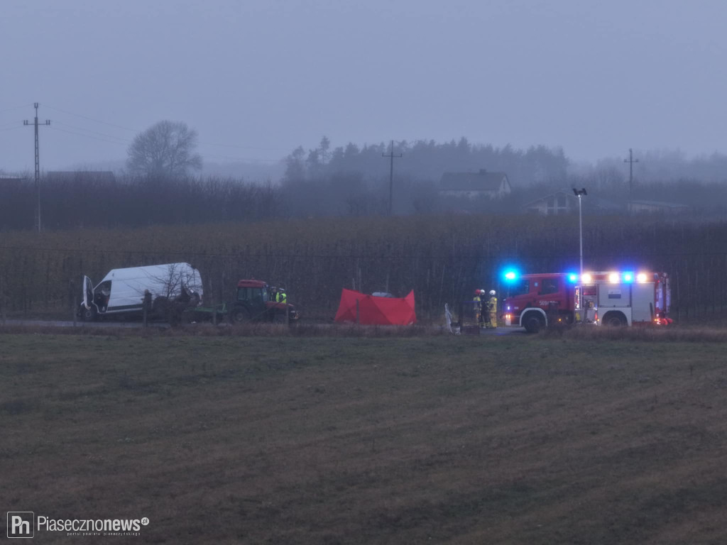 Próbował wyprzedzić traktor. Zginął na miejscu