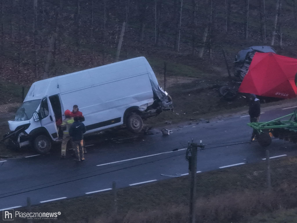 Próbował wyprzedzić traktor. Zginął na miejscu