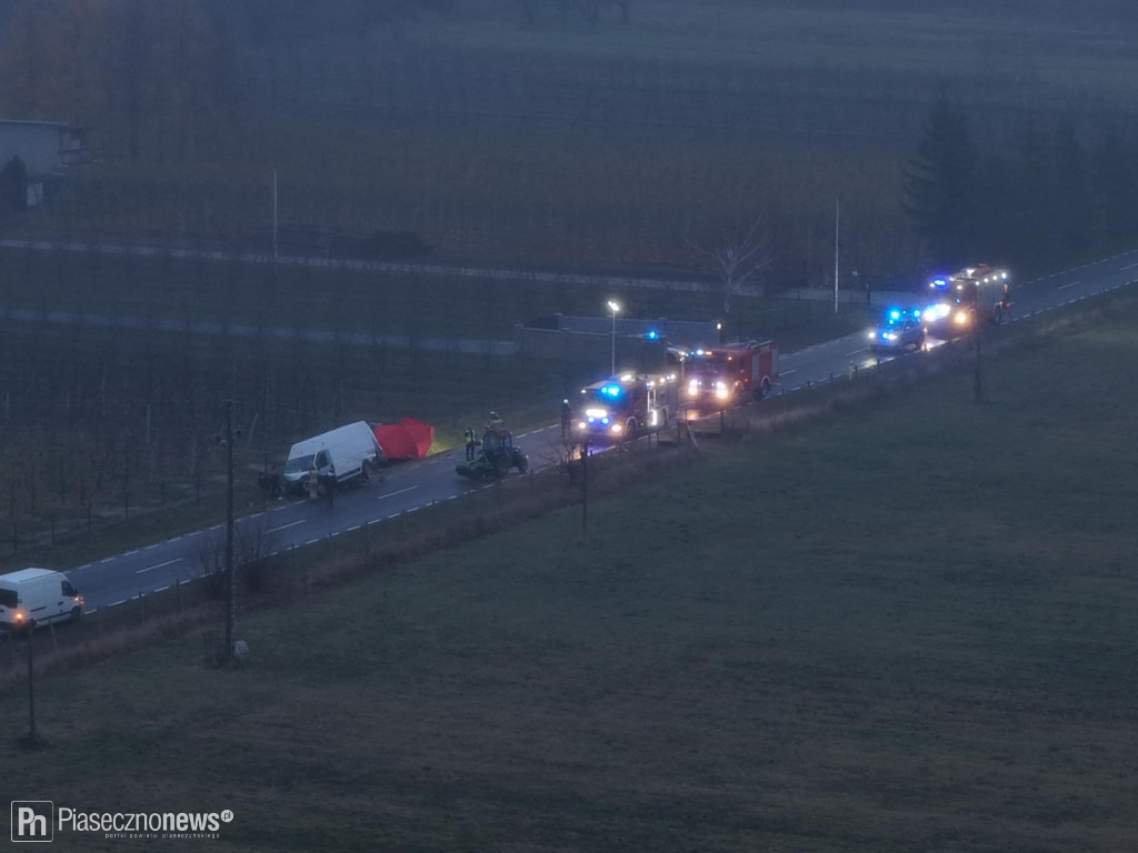 Próbował wyprzedzić traktor. Zginął na miejscu
