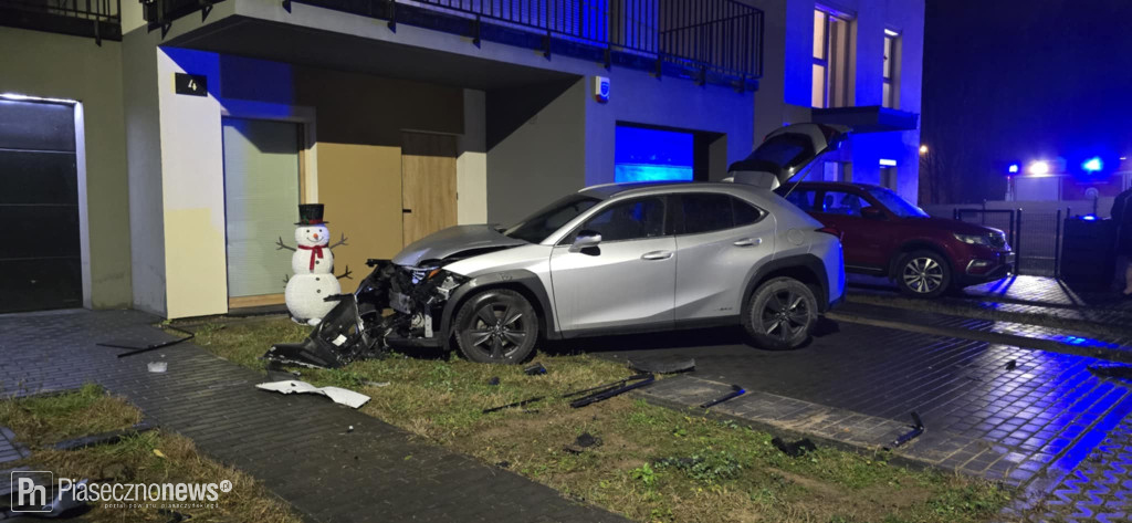 Elektrykiem wjechała w dom