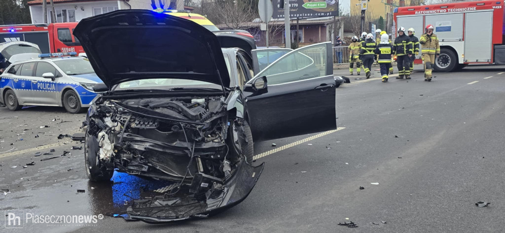 Wypadek! 4 osoby trafiły do szpitala