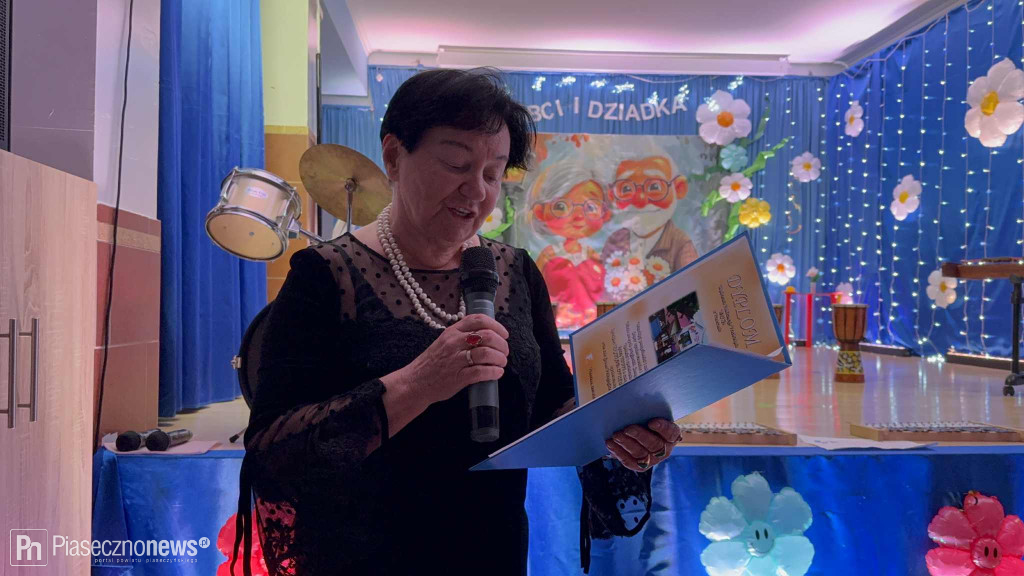 W przedszkolu muzycznym „Bajka” odbył się wyjątkowy spektakl z okazji Dnia Babci i Dziadka w wykonaniu 6-latków