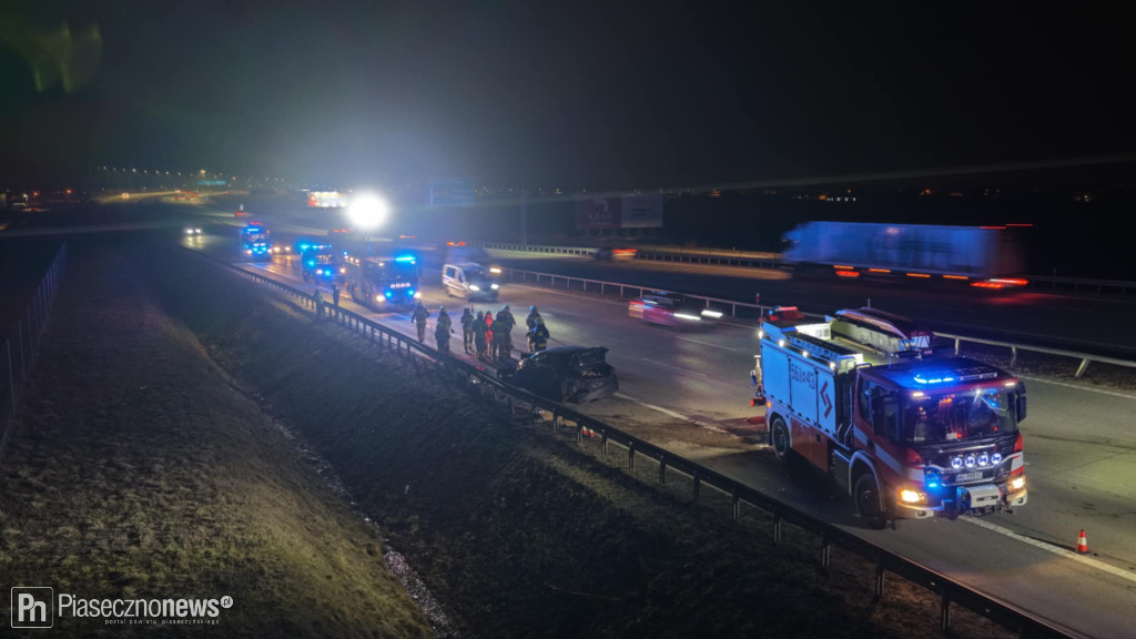 Uderzył w bariery energochłonne