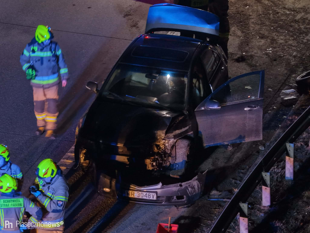 Uderzył w bariery energochłonne