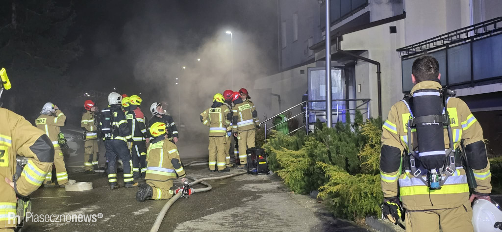 Pożar w bloku. Ewakuowano mieszkańców