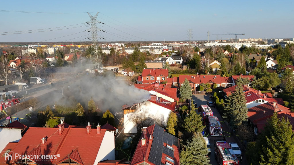 Pożar na osiedlu w Nowej Iwicznej