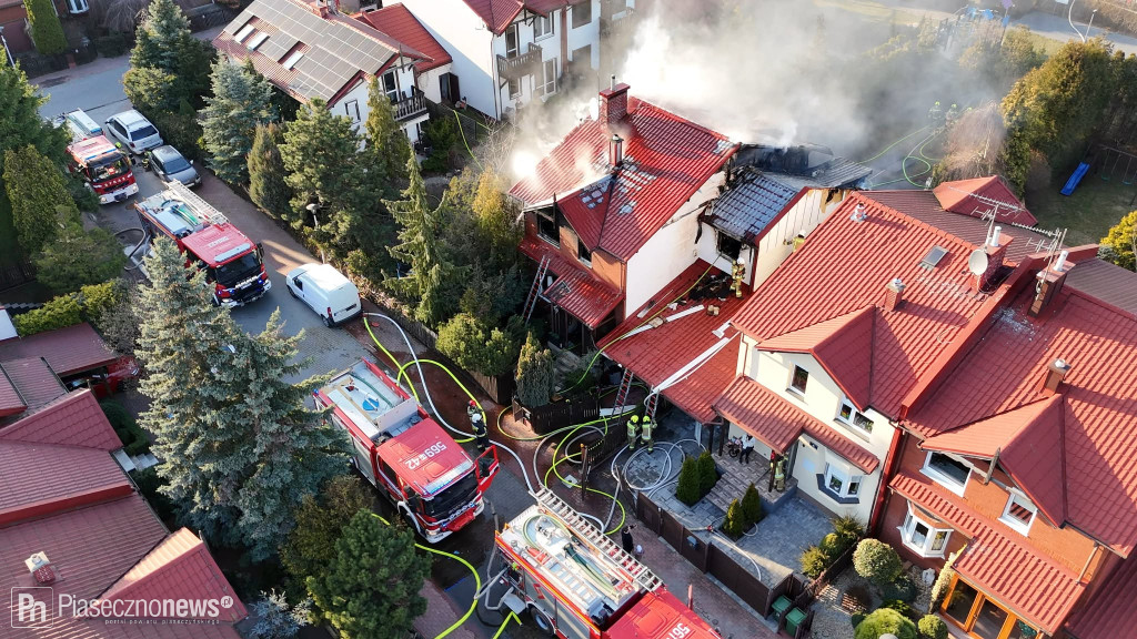 Pożar na osiedlu w Nowej Iwicznej