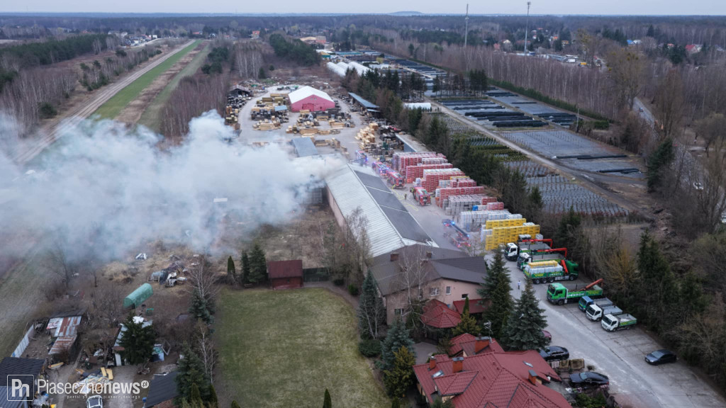 10 zastępów straży w akcji! Pożar w Siedliskach