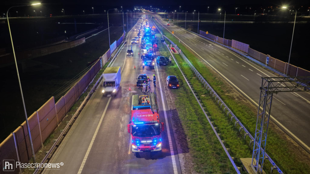 Wypadek na S7 za węzłem. Utrudnienia