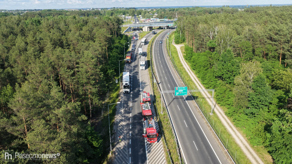 Przewrócona ciężarówka
