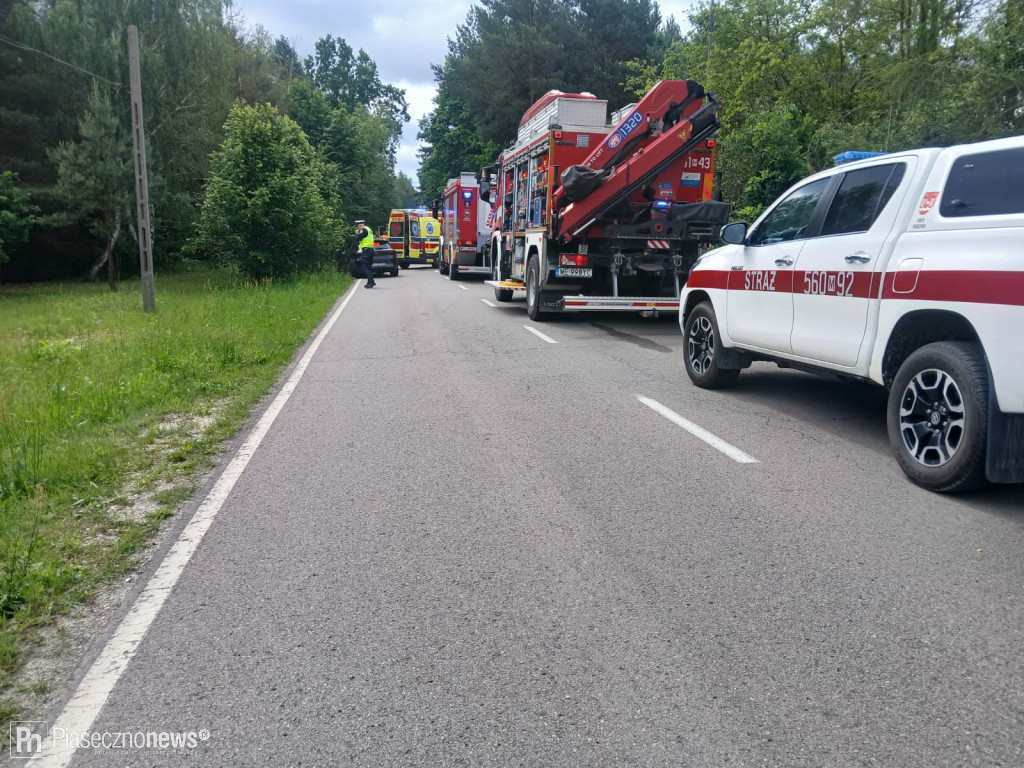 Czołowe zderzenie ze śmieciarką
