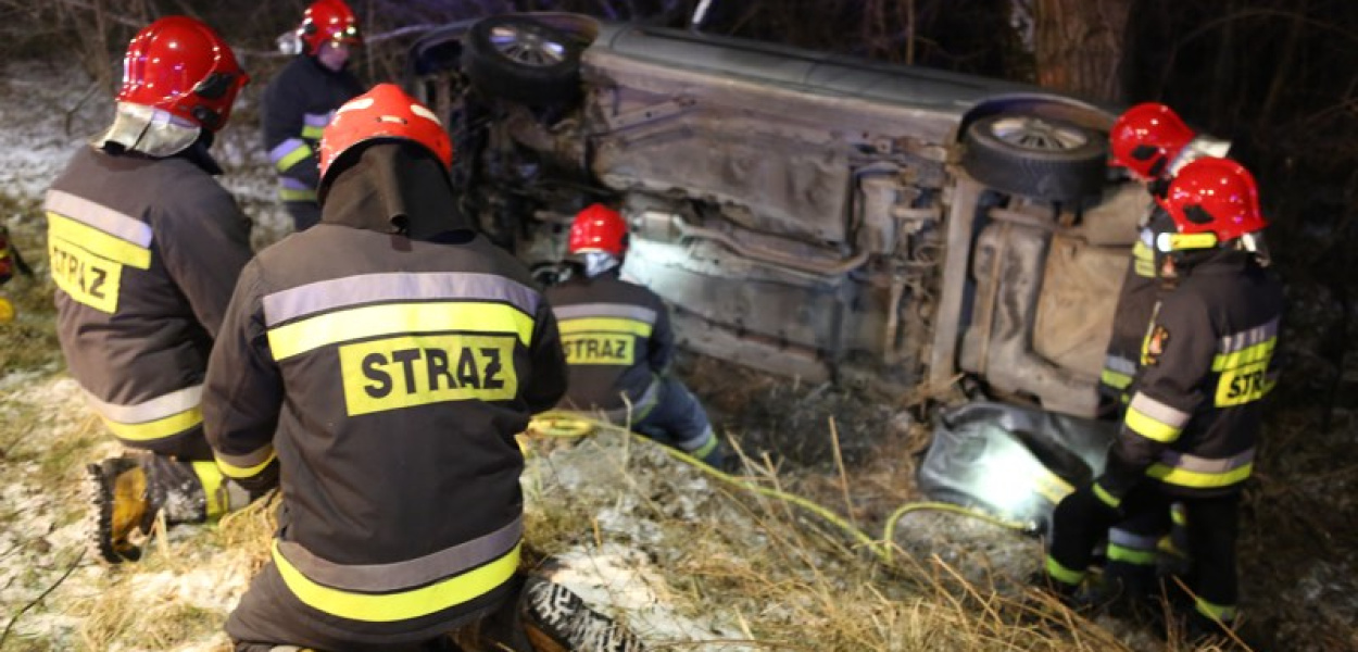 Wylecieli z zakrętu! Cud, że wszyscy cali