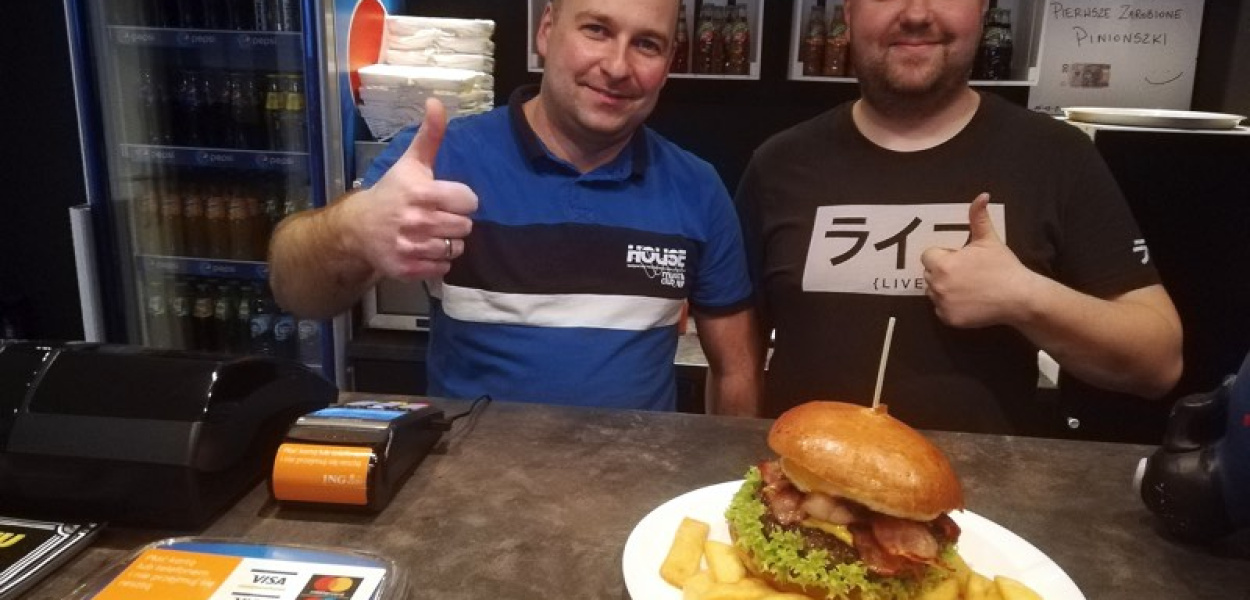 Nowa burgerownia w Piasecznie