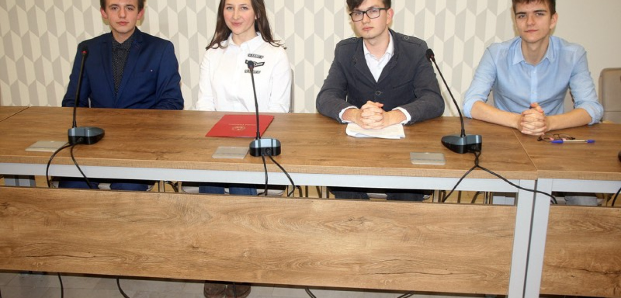 Nowa młoda rada już działa