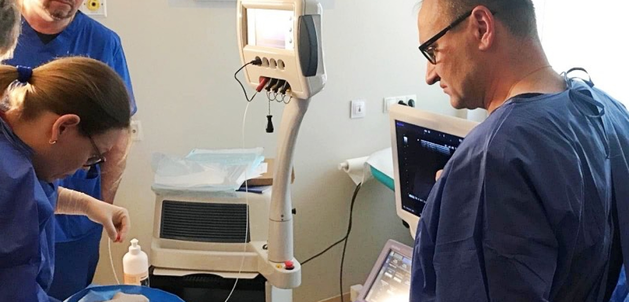 Laserowe usuwanie guzów tarczycy w szpitalu św. Anny- zabieg bezbolesny
